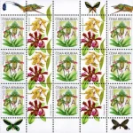 Orchidee - znaczek z dodatkowymi przywieszkami do personalizacji