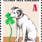 Na szczęście – znaczek z dodatkowymi przywieszkami do personalizacji