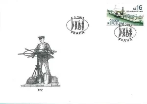 Historyczne środki transportu: parowiec Praga